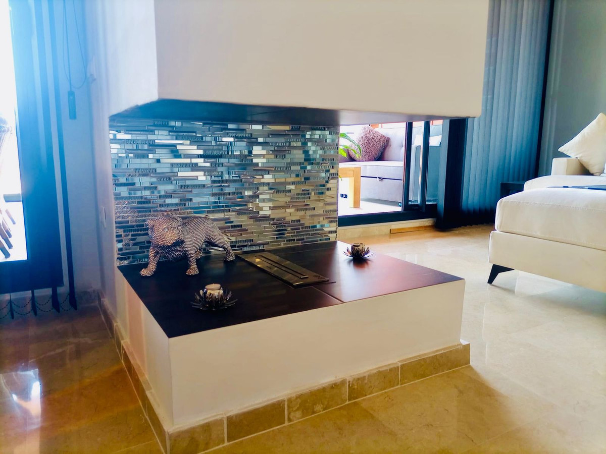 Appartement te koop in Calahonda | 2 slaapkamers H5080756