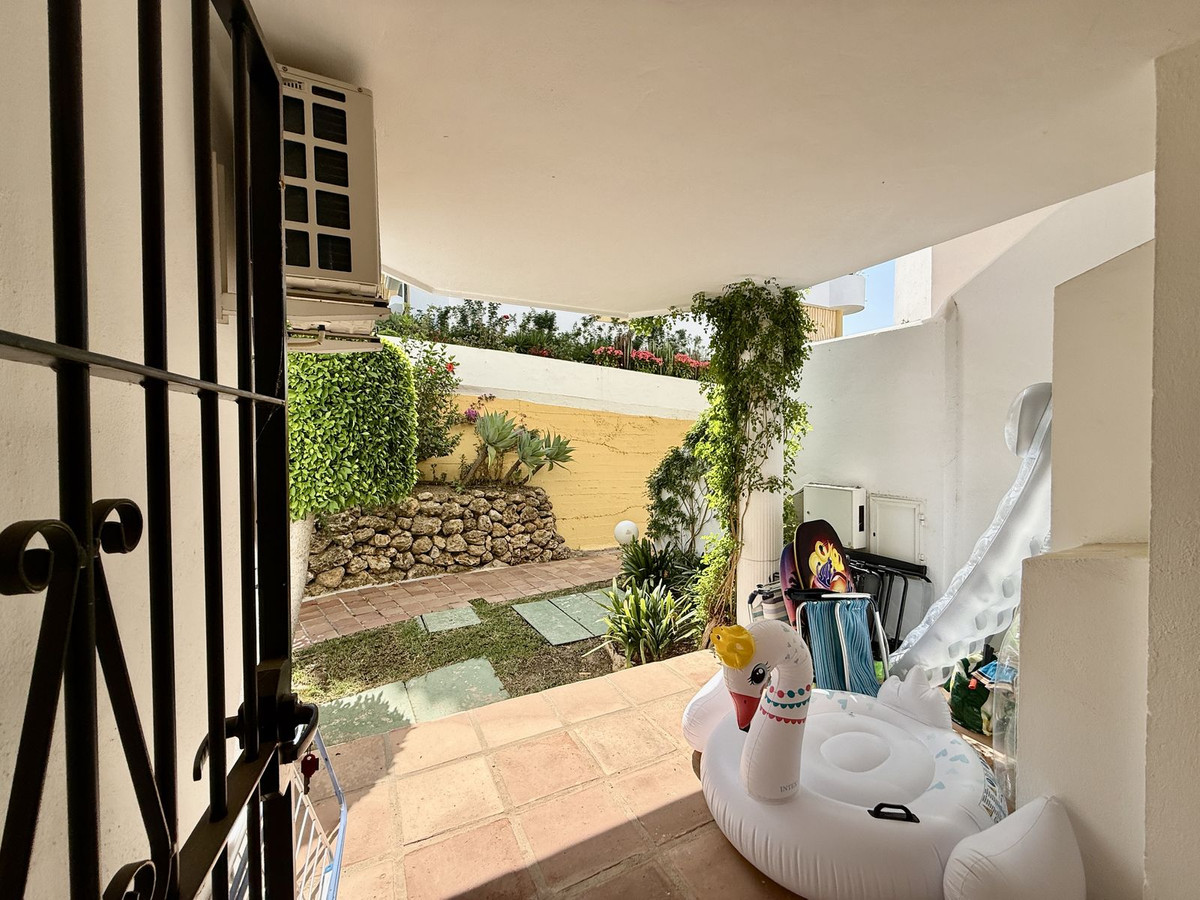 Appartement te koop in Calahonda | 2 slaapkamers H5083294