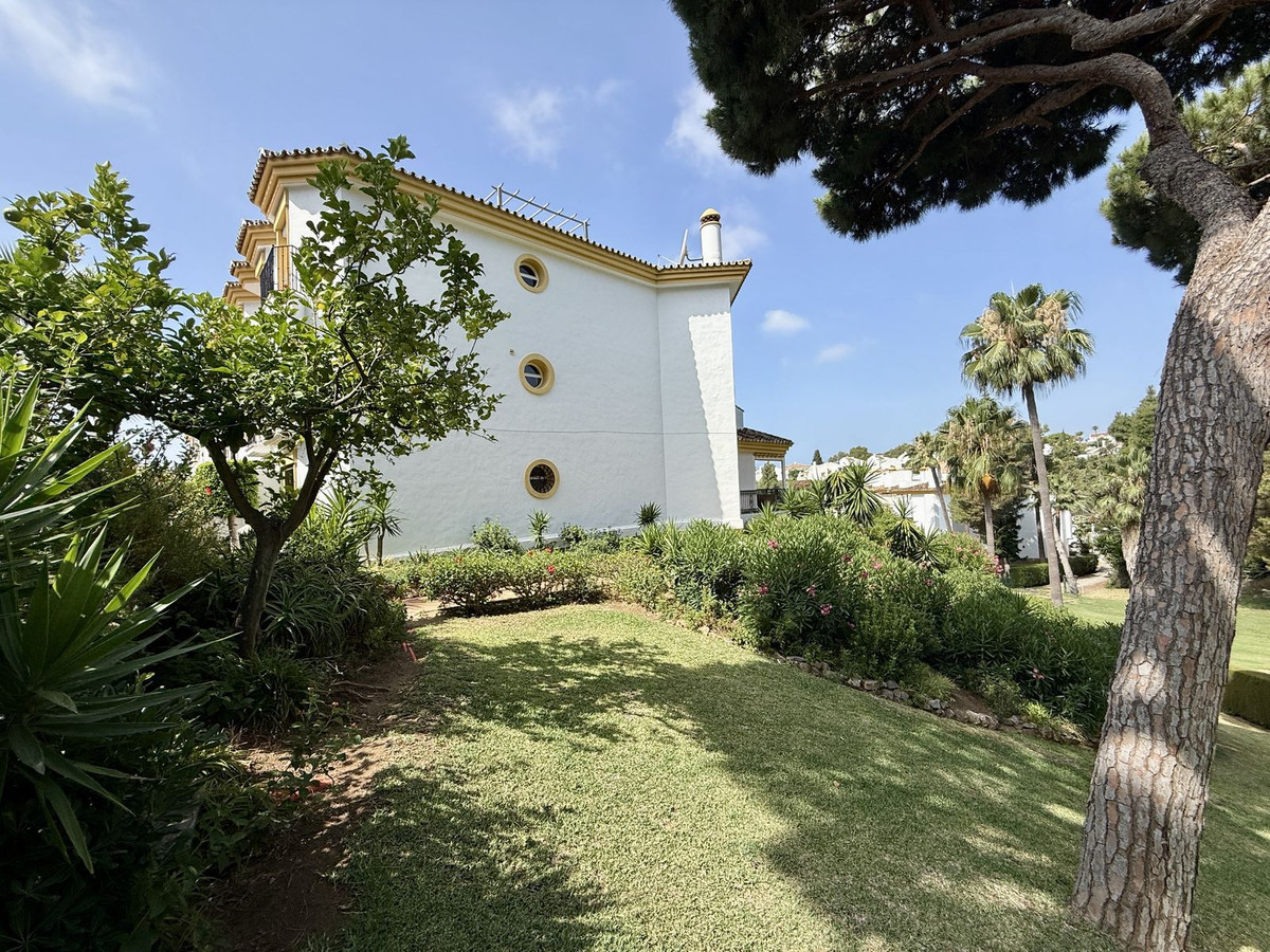 Appartement te koop in Calahonda | 2 slaapkamers H5083294