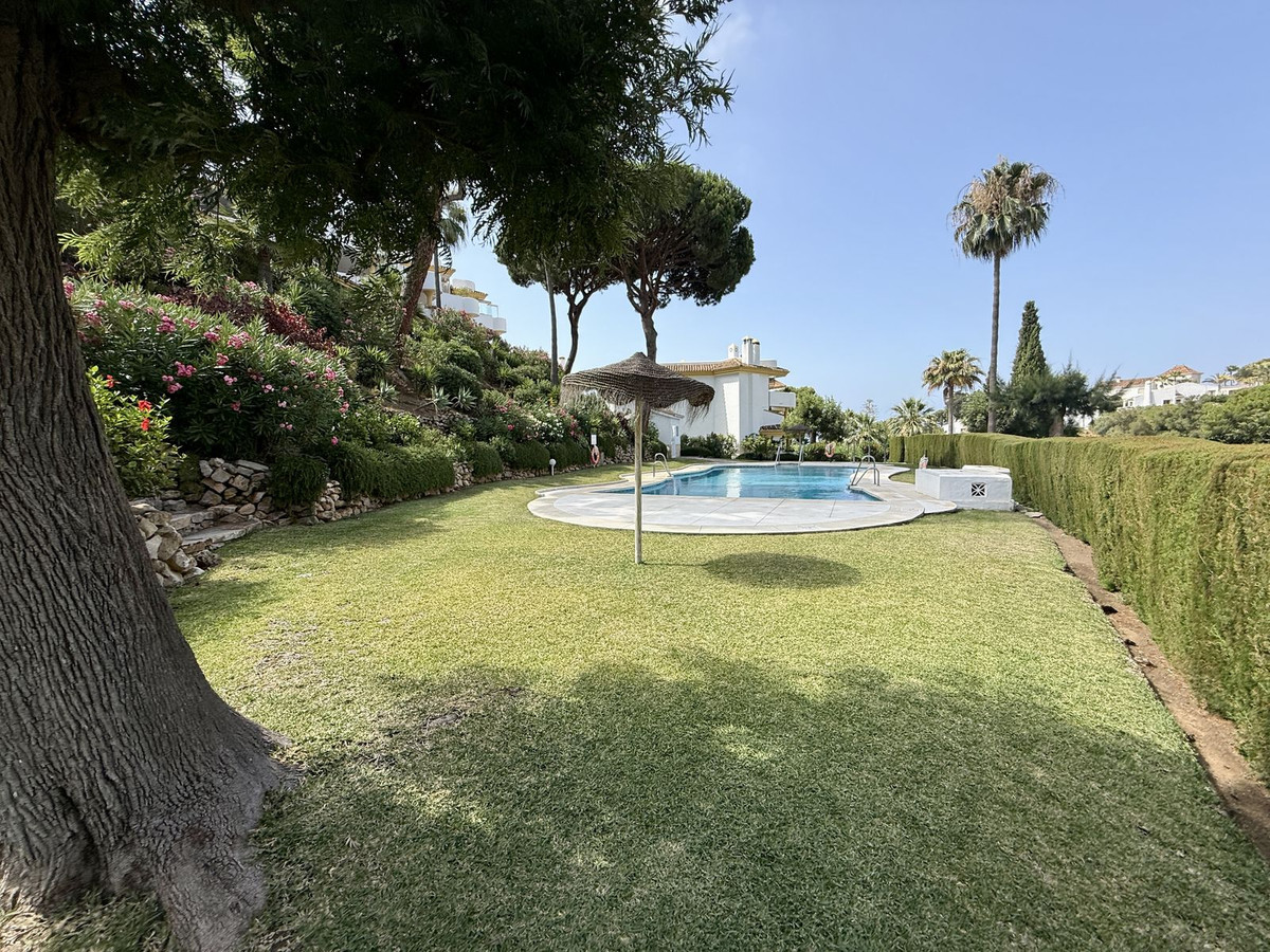Appartement te koop in Calahonda | 2 slaapkamers H5083294