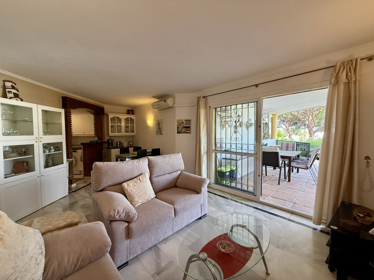 Appartement te koop in Calahonda | 2 slaapkamers H5083294