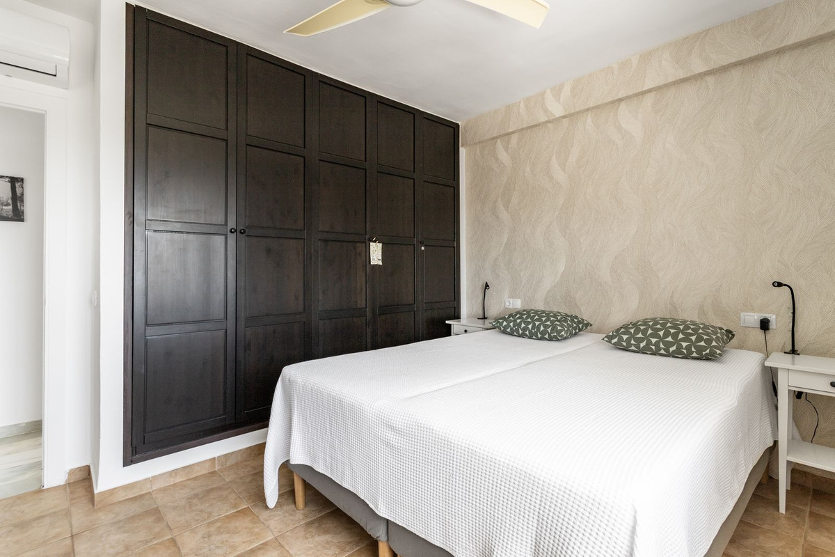 Appartement te koop in Calahonda | 2 slaapkamers H5109469