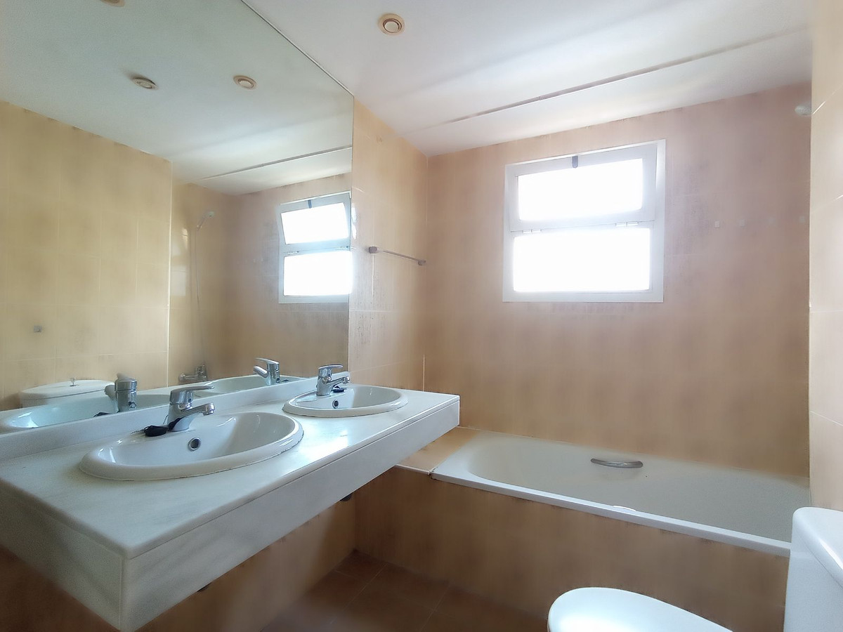 Appartement te koop in Calahonda | 2 slaapkamers H5119918
