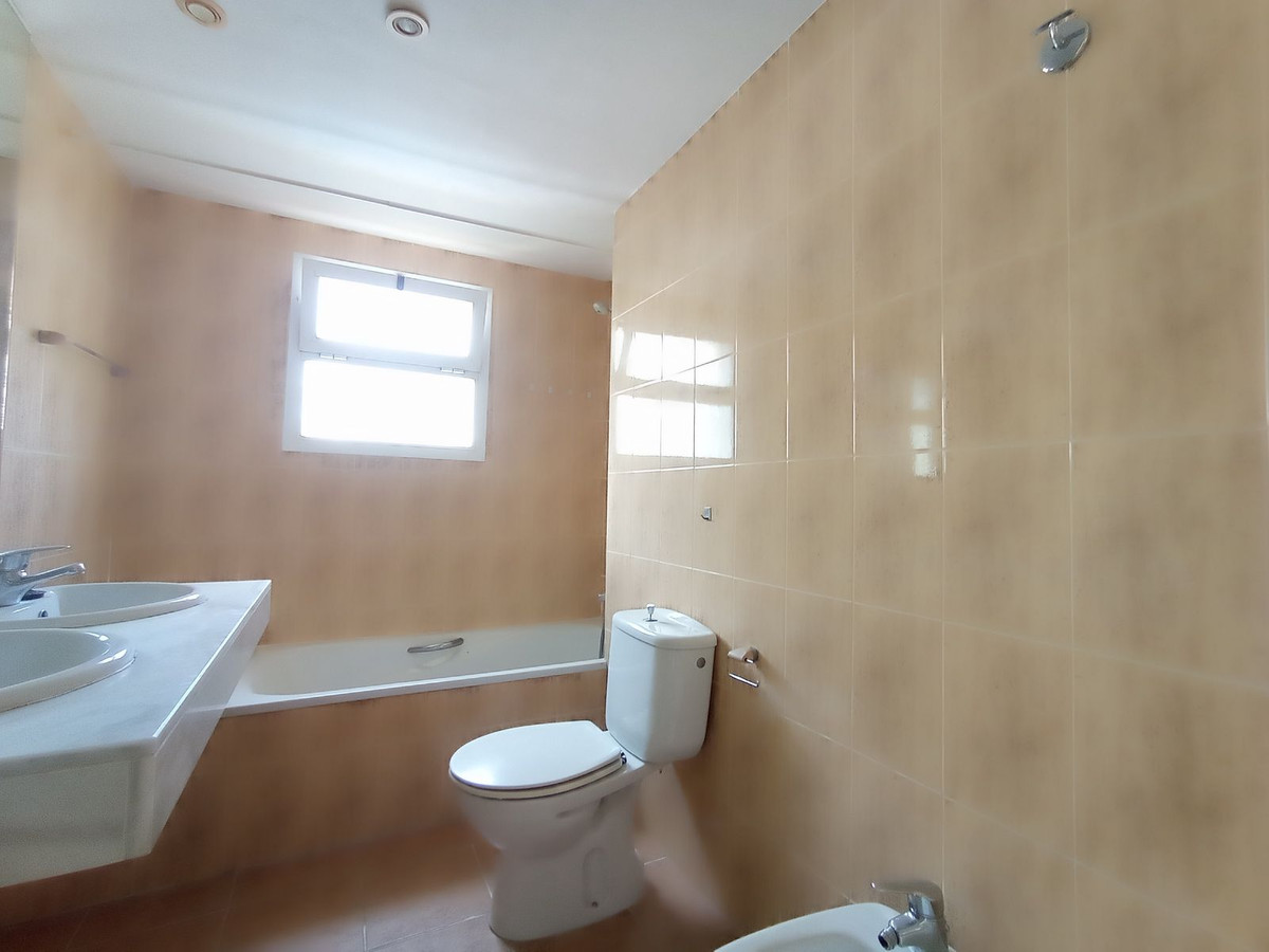 Appartement te koop in Calahonda | 2 slaapkamers H5119918