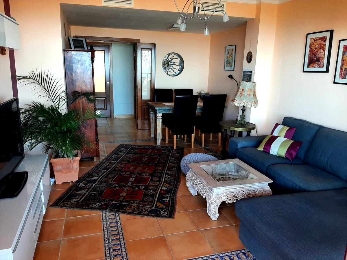 Appartement te koop in Calahonda | 2 slaapkamers H5122030