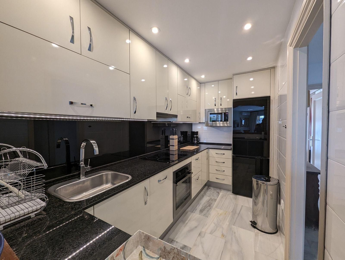 Penthouse te koop in Calahonda | 3 slaapkamers H5132308