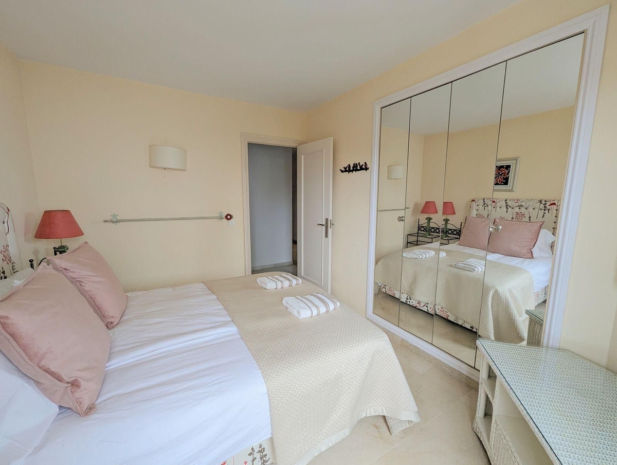 Penthouse te koop in Calahonda | 3 slaapkamers H5132308