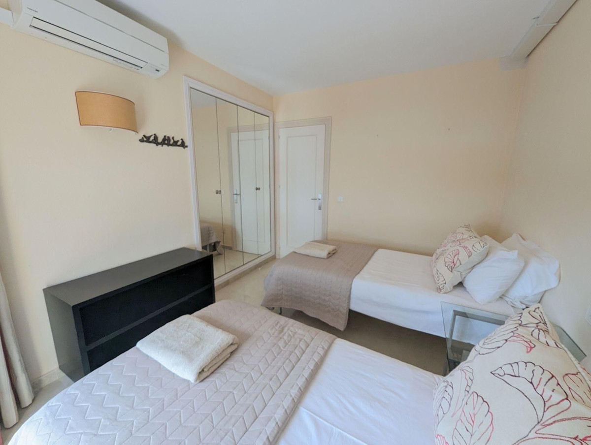 Penthouse te koop in Calahonda | 3 slaapkamers H5132308