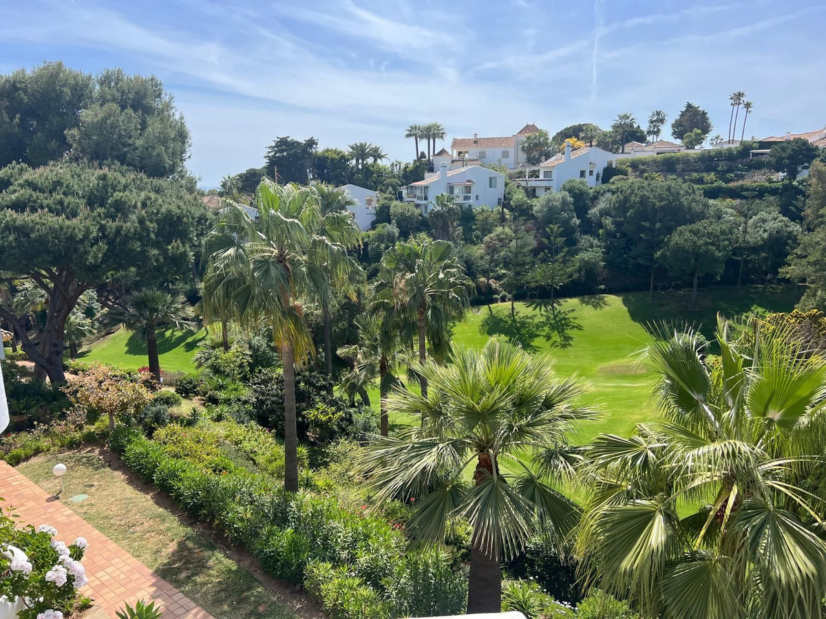 Penthouse te koop in Calahonda | 3 slaapkamers H5132308