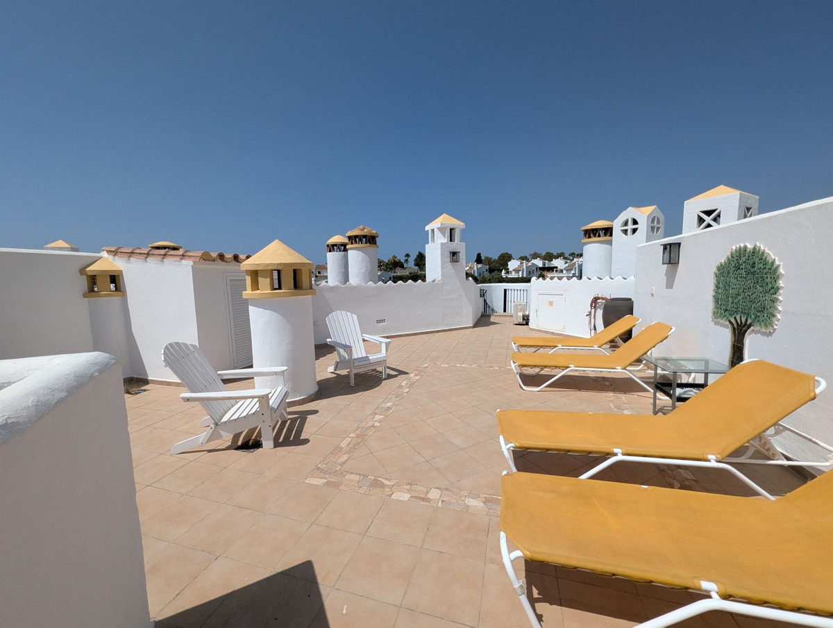 Penthouse te koop in Calahonda | 3 slaapkamers H5132308