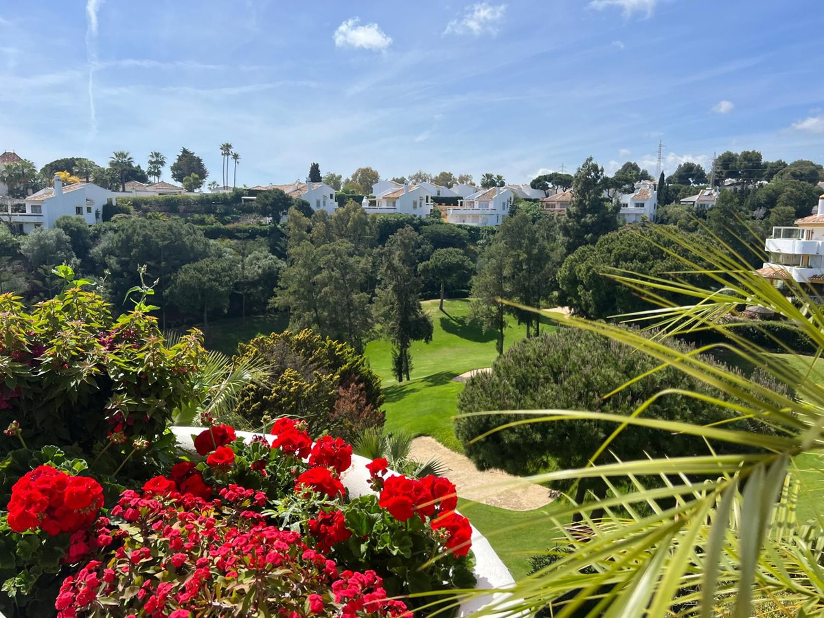 Penthouse te koop in Calahonda | 3 slaapkamers H5132308