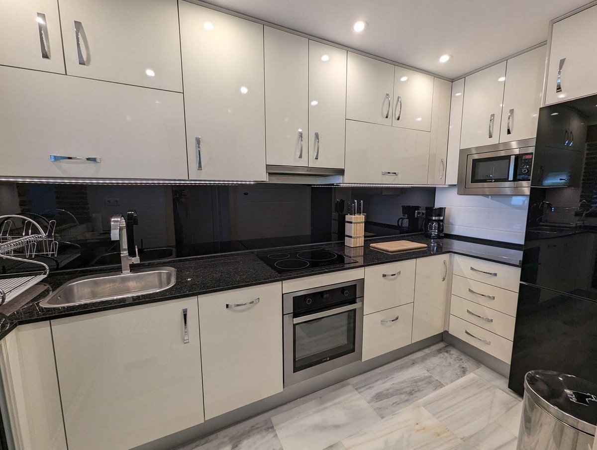 Penthouse te koop in Calahonda | 3 slaapkamers H5132308