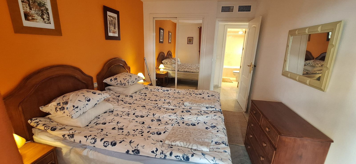 Appartement te koop in Calahonda | 2 slaapkamers H5132548
