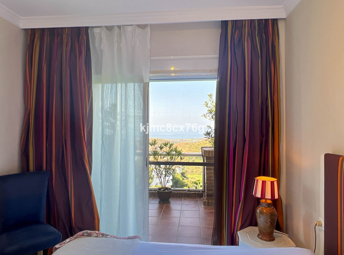 Appartement te koop in Calahonda | 2 slaapkamers H5133442