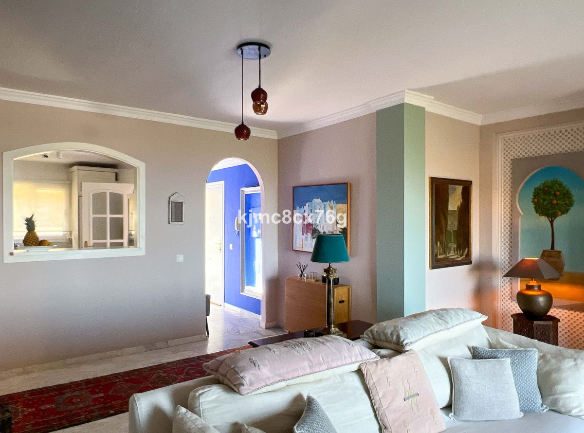 Appartement te koop in Calahonda | 2 slaapkamers H5133442