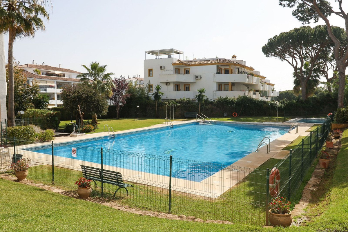 Appartement te koop in Calahonda | 3 slaapkamers H5134420