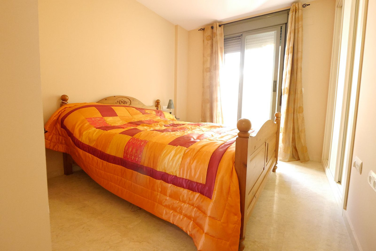 Appartement te koop in Calahonda | 2 slaapkamers H5136481