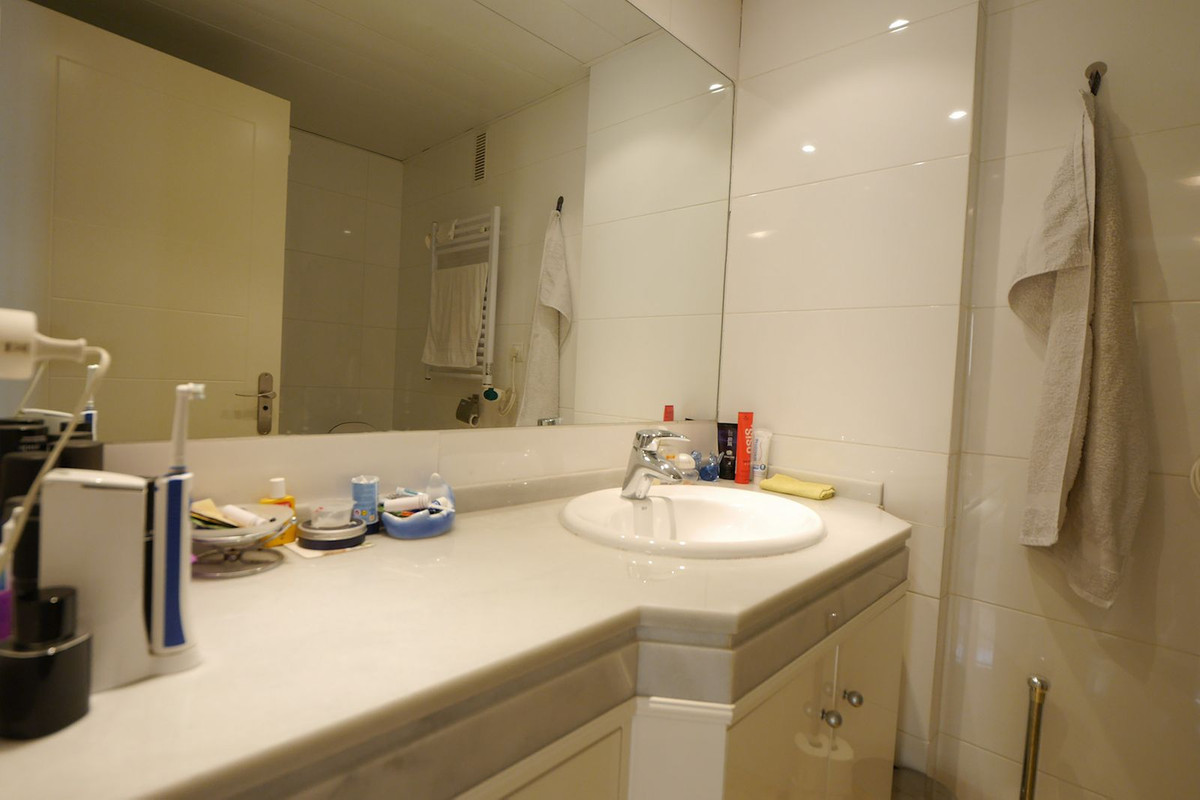 Appartement te koop in Calahonda | 2 slaapkamers H5136481