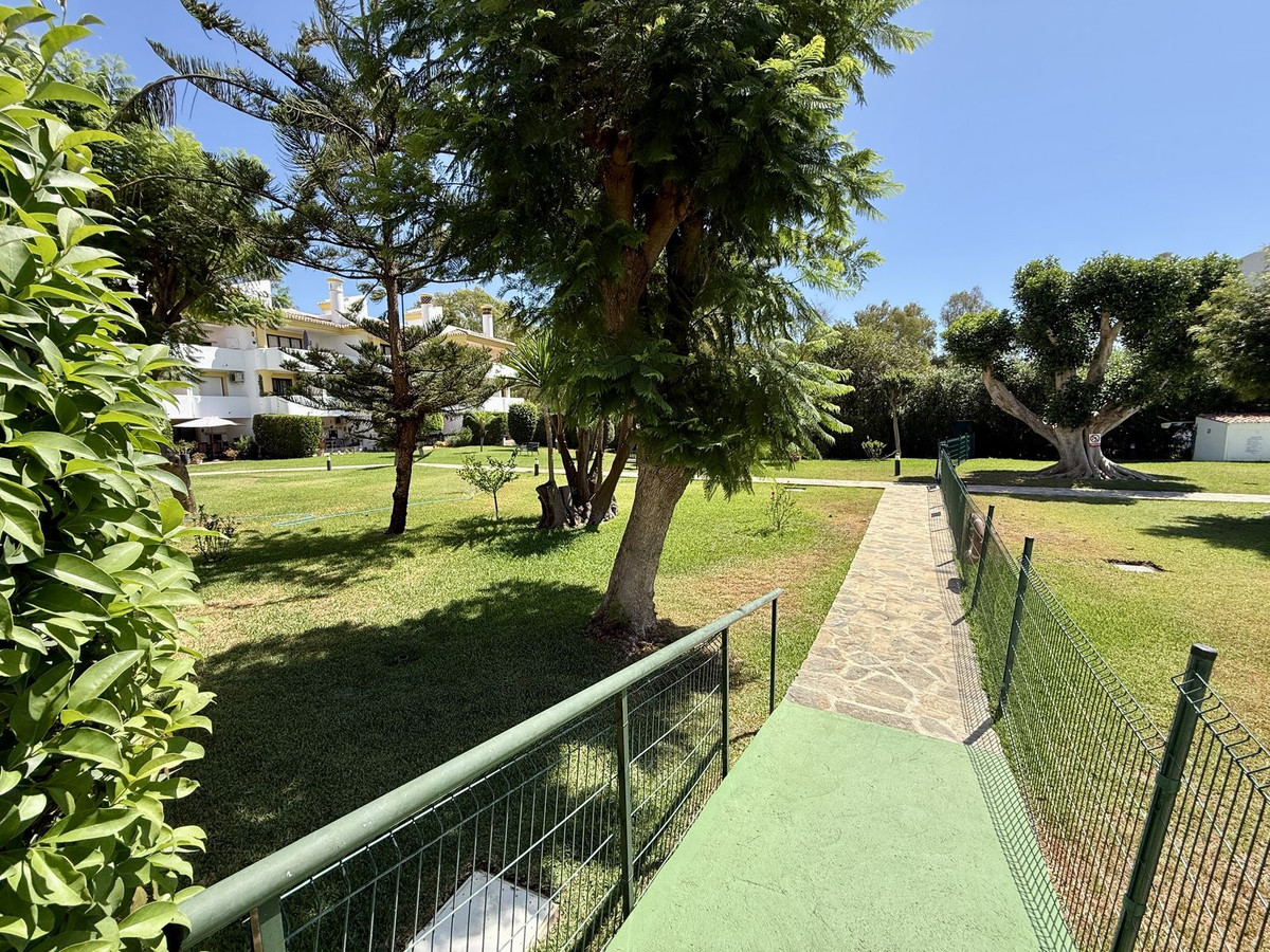 Appartement te koop in Calahonda | 2 slaapkamers H5140819