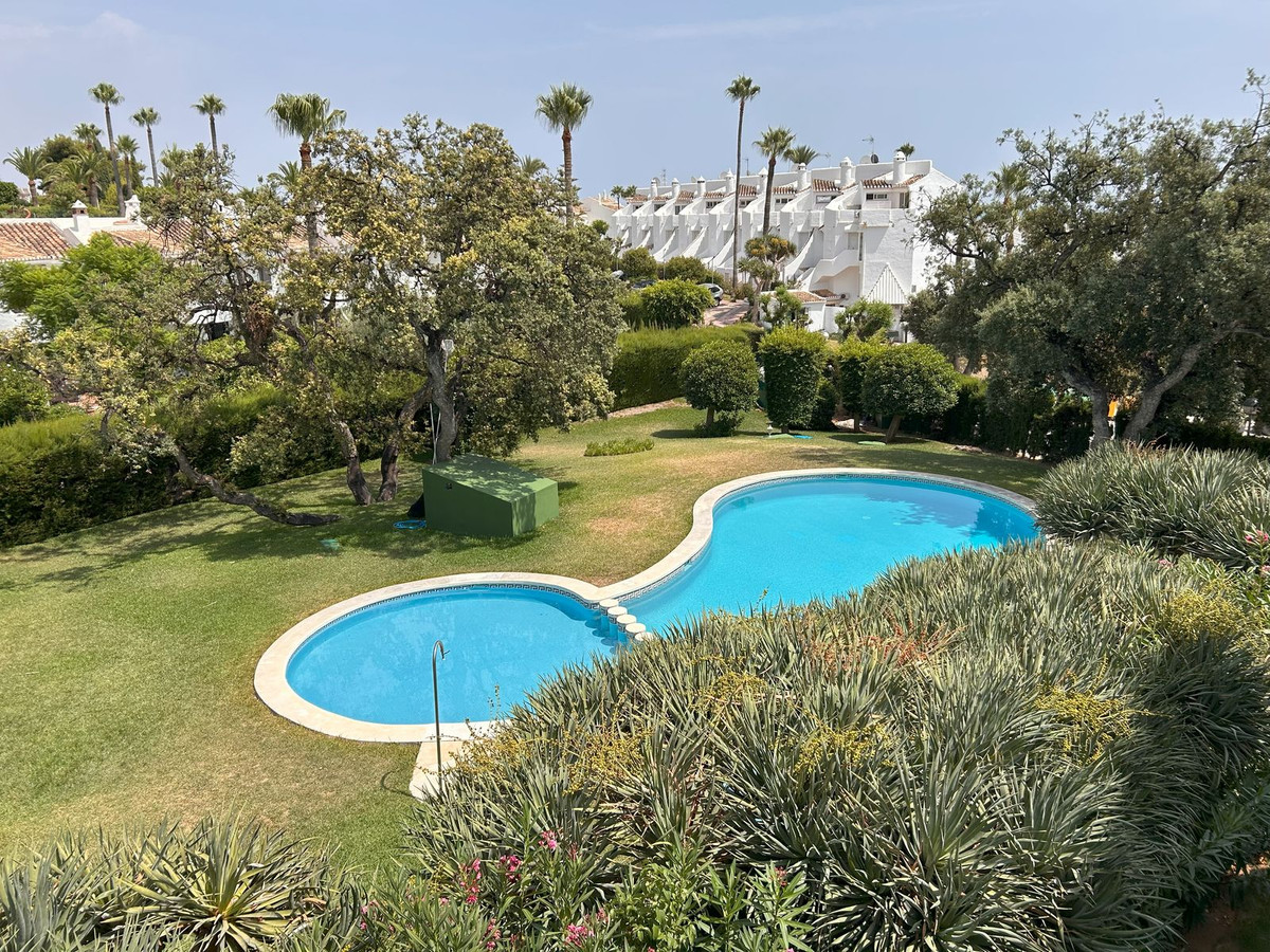 Appartement te koop in Calahonda | 2 slaapkamers H5141035