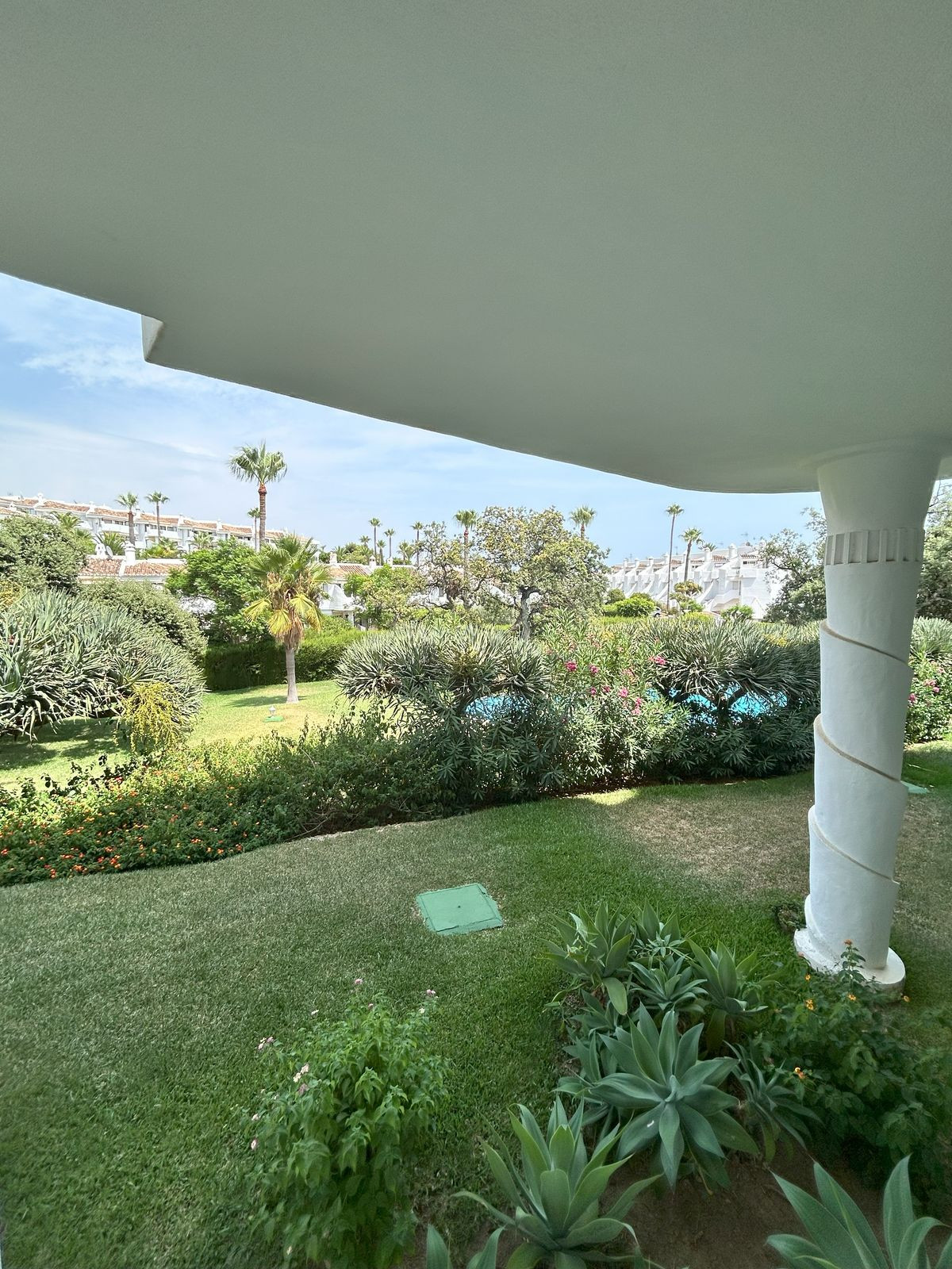 Appartement te koop in Calahonda | 2 slaapkamers H5141035