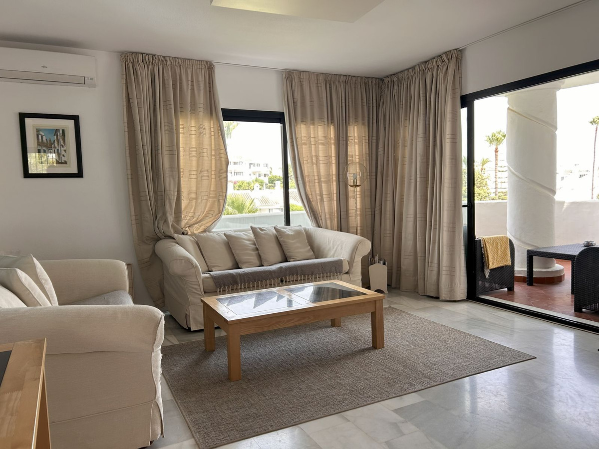 Appartement te koop in Calahonda | 2 slaapkamers H5141035