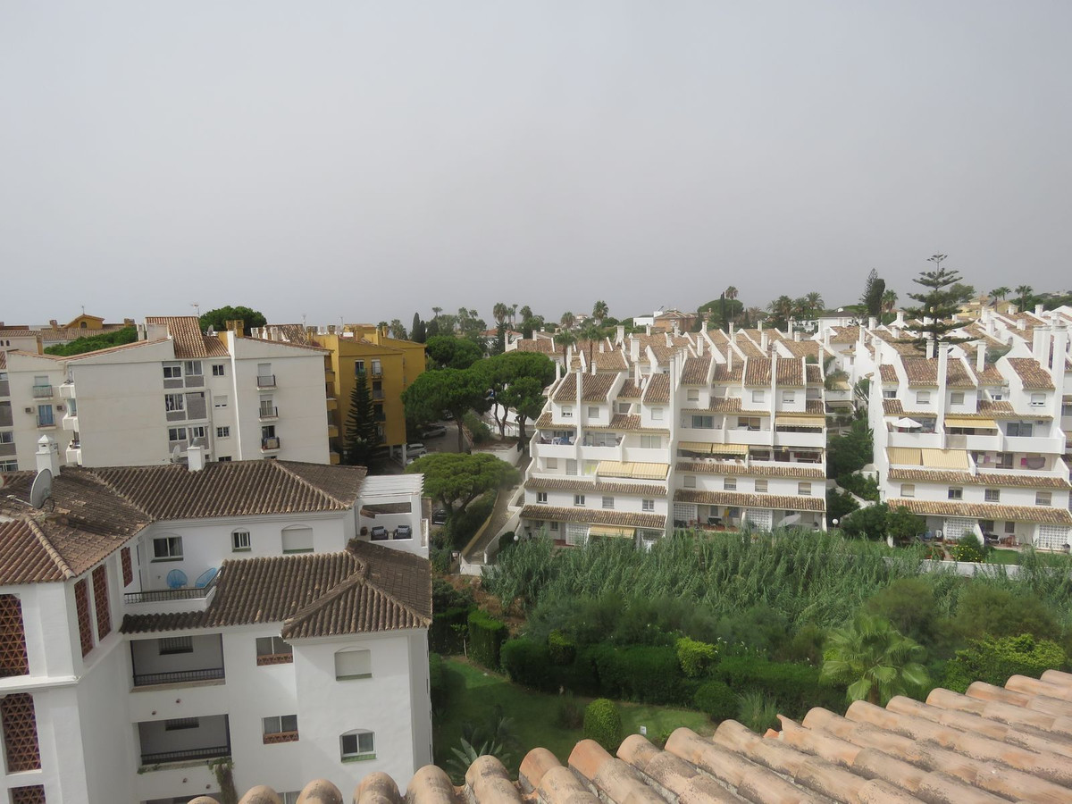 Penthouse te koop in Calahonda | 2 slaapkamers H5143807