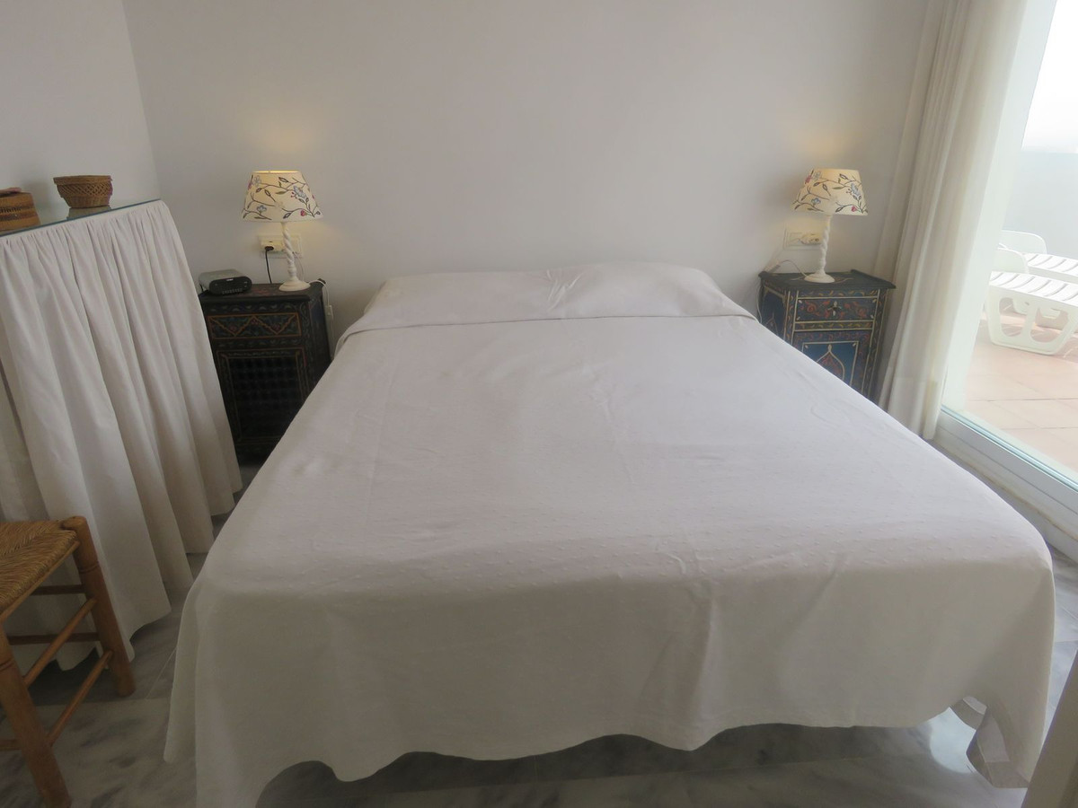 Penthouse te koop in Calahonda | 2 slaapkamers H5143807