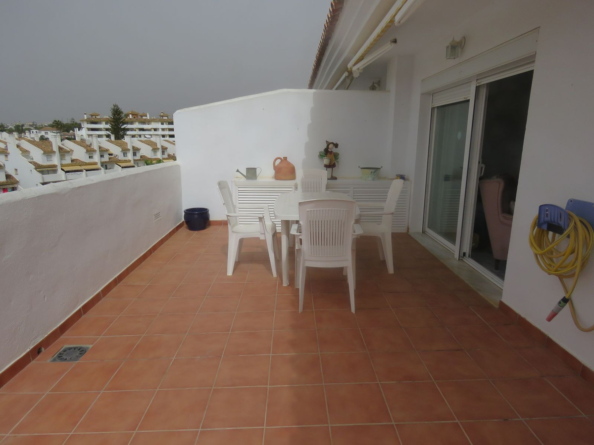 Penthouse te koop in Calahonda | 2 slaapkamers H5143807
