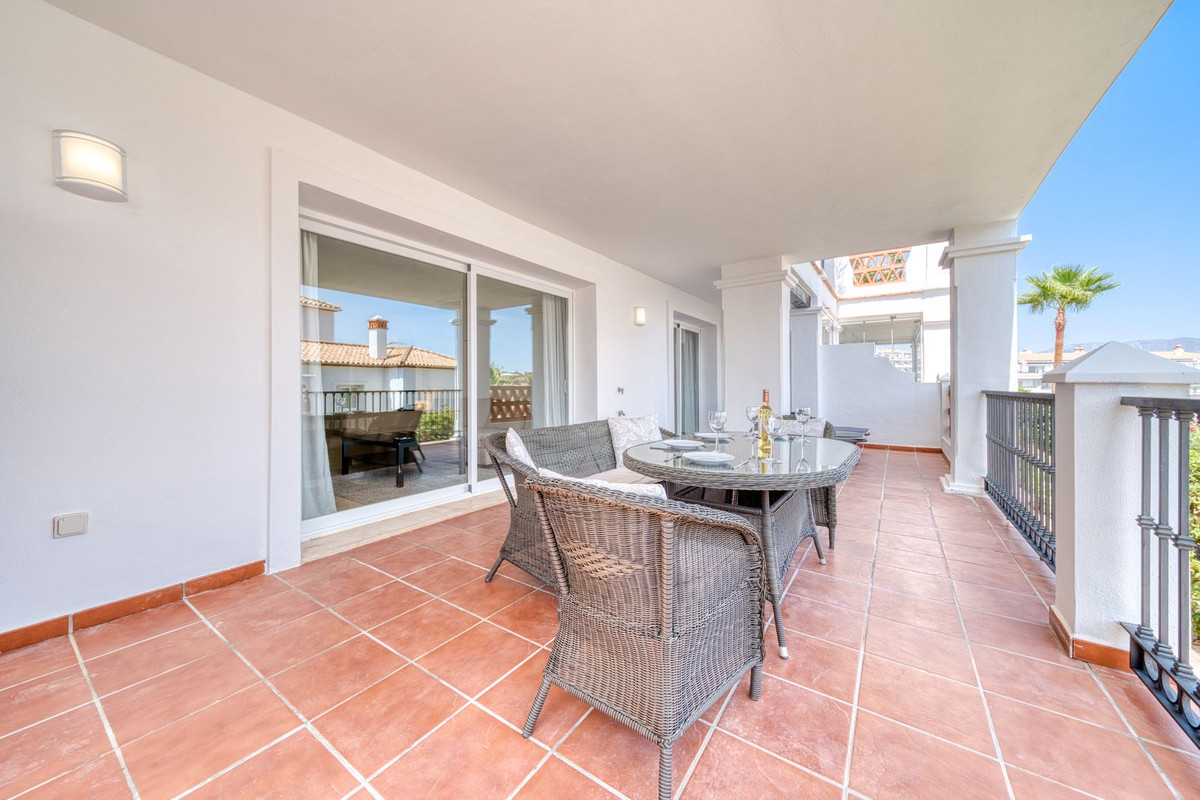 Appartement te koop in Calahonda | 2 slaapkamers H5143924