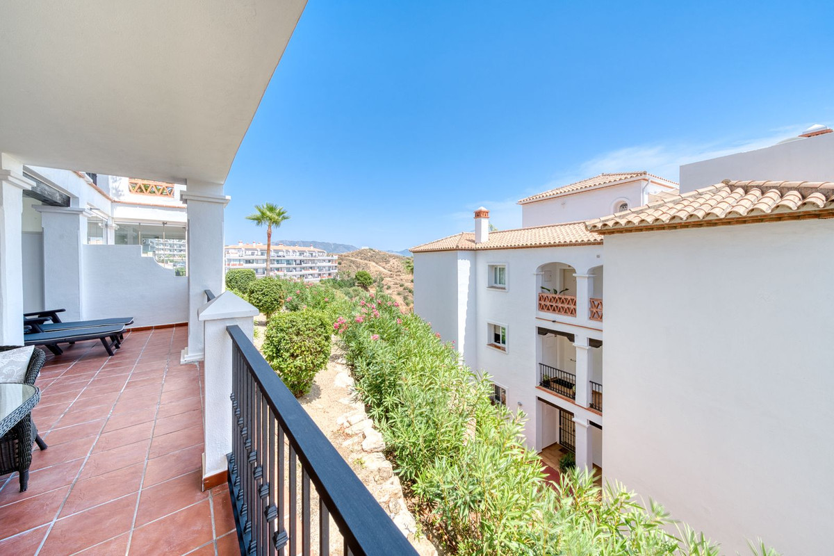 Appartement te koop in Calahonda | 2 slaapkamers H5143924
