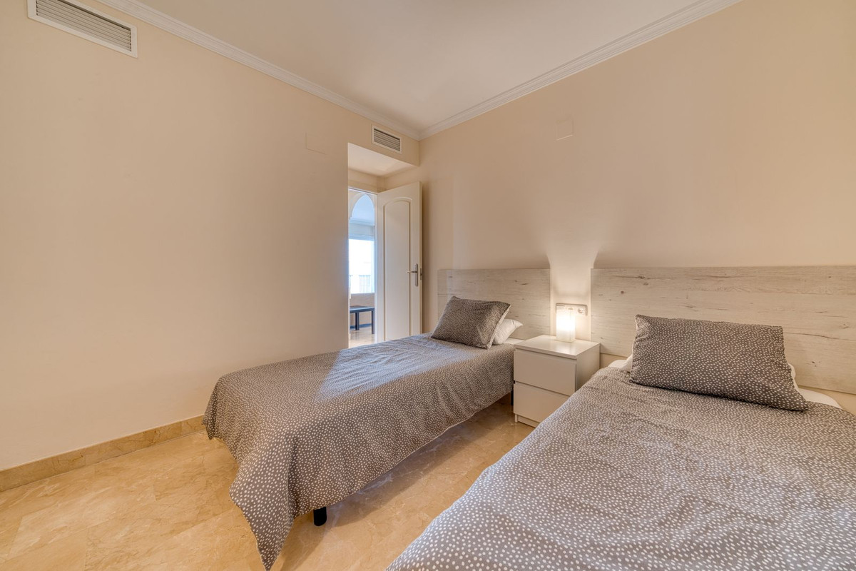 Appartement te koop in Calahonda | 2 slaapkamers H5143924