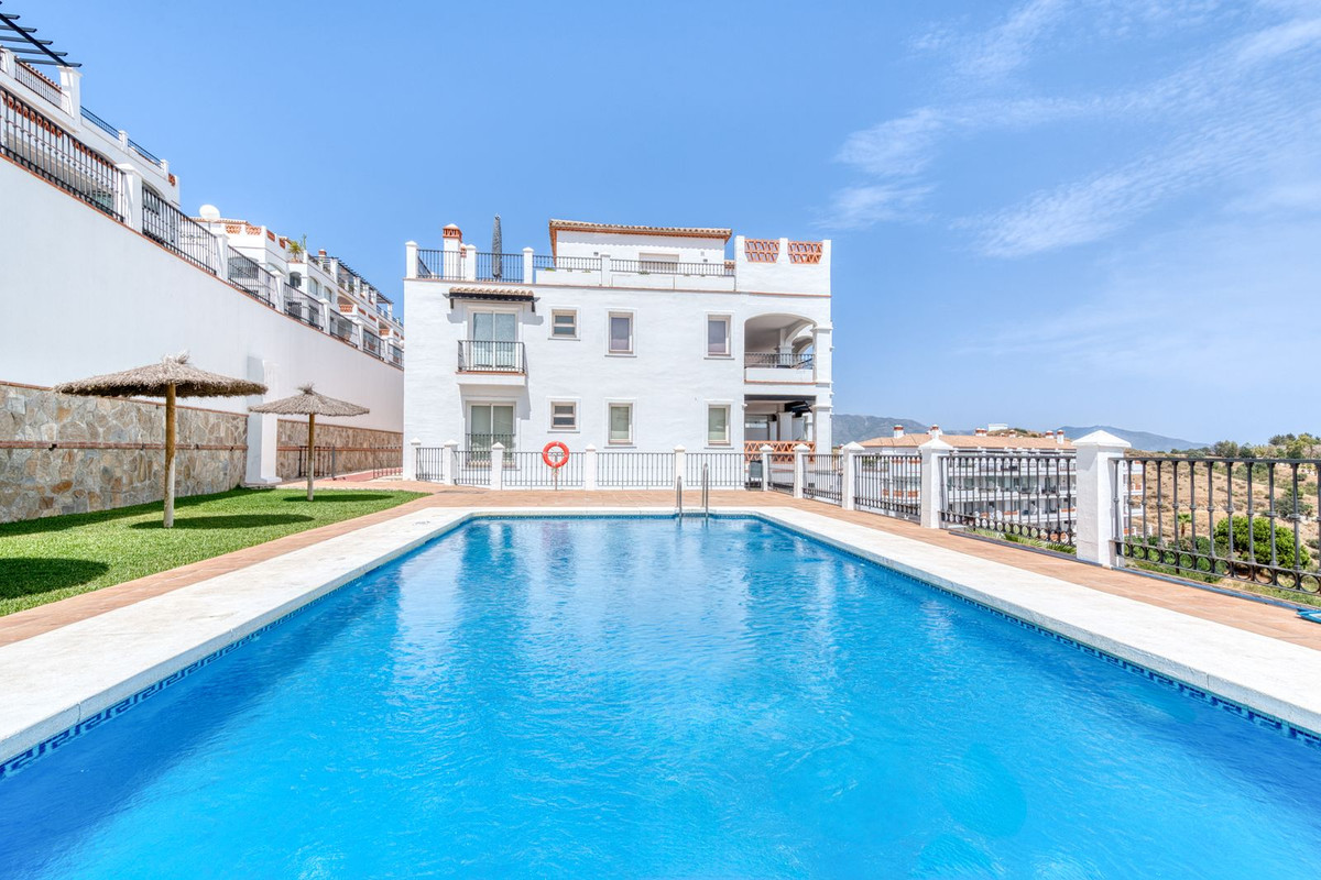 Appartement te koop in Calahonda | 2 slaapkamers H5143924