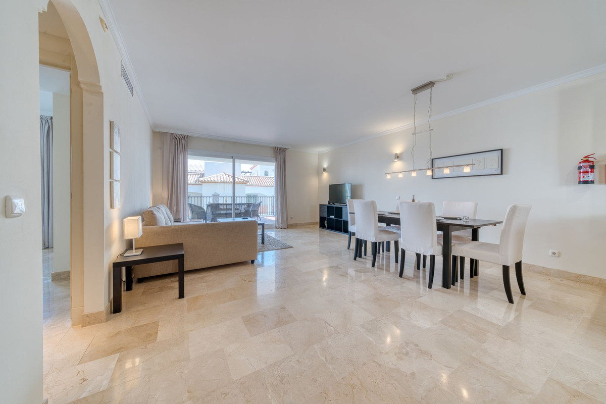 Appartement te koop in Calahonda | 2 slaapkamers H5143924