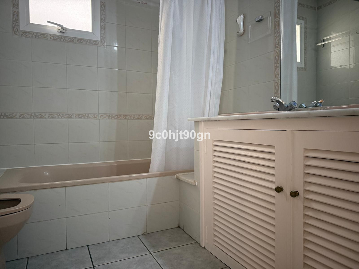 Appartement te koop in Calahonda | 2 slaapkamers H5144770