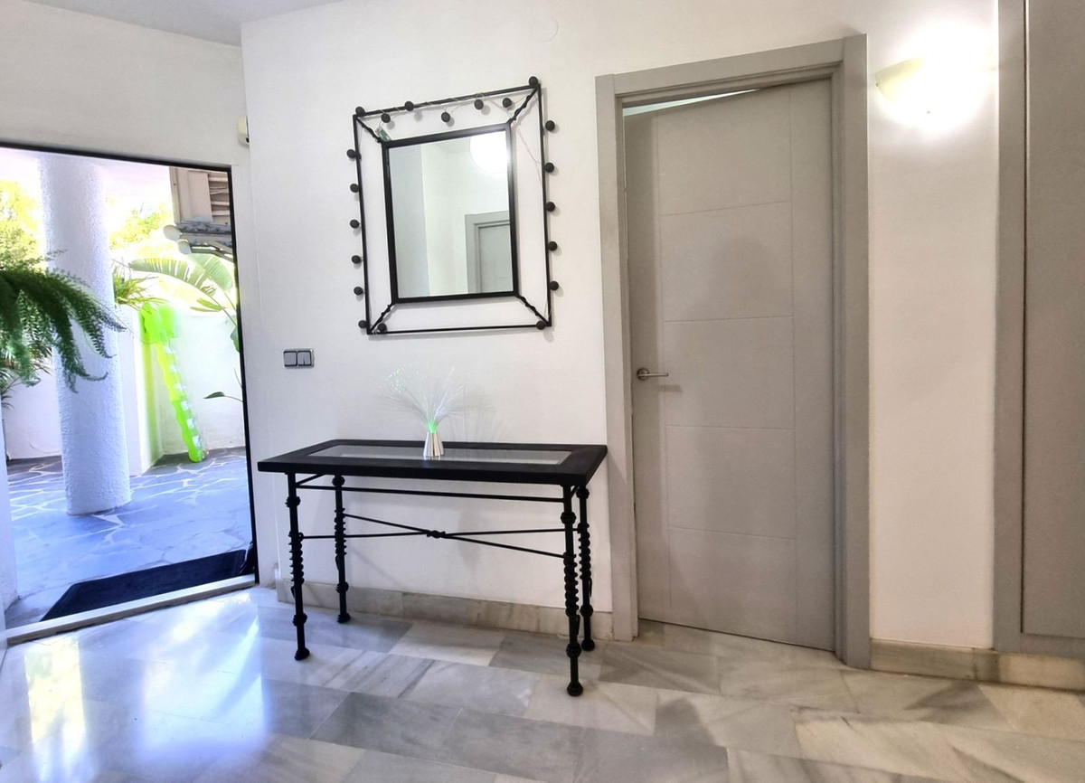 Appartement te koop in Calahonda | 2 slaapkamers H5147920