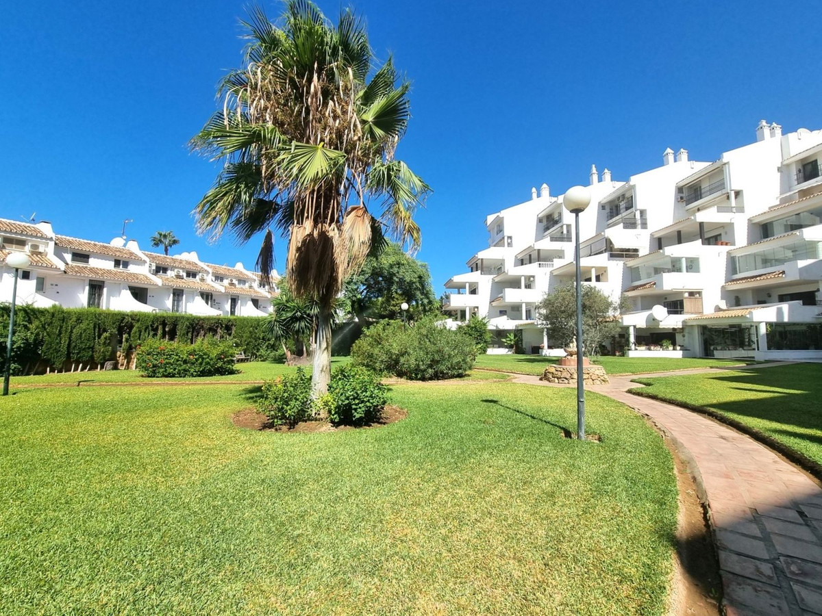 Appartement te koop in Calahonda | 2 slaapkamers H5147920