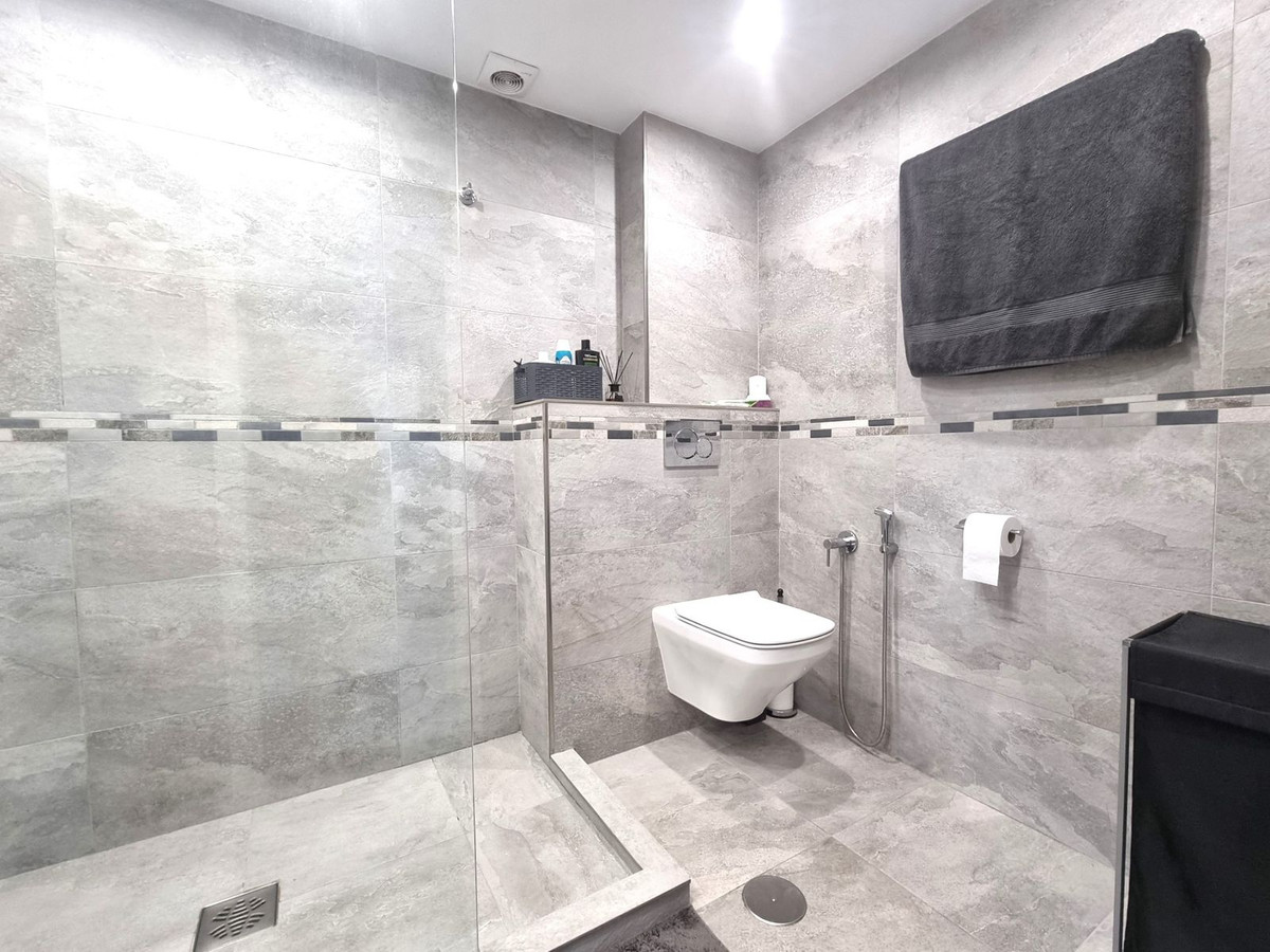Appartement te koop in Calahonda | 2 slaapkamers H5147920