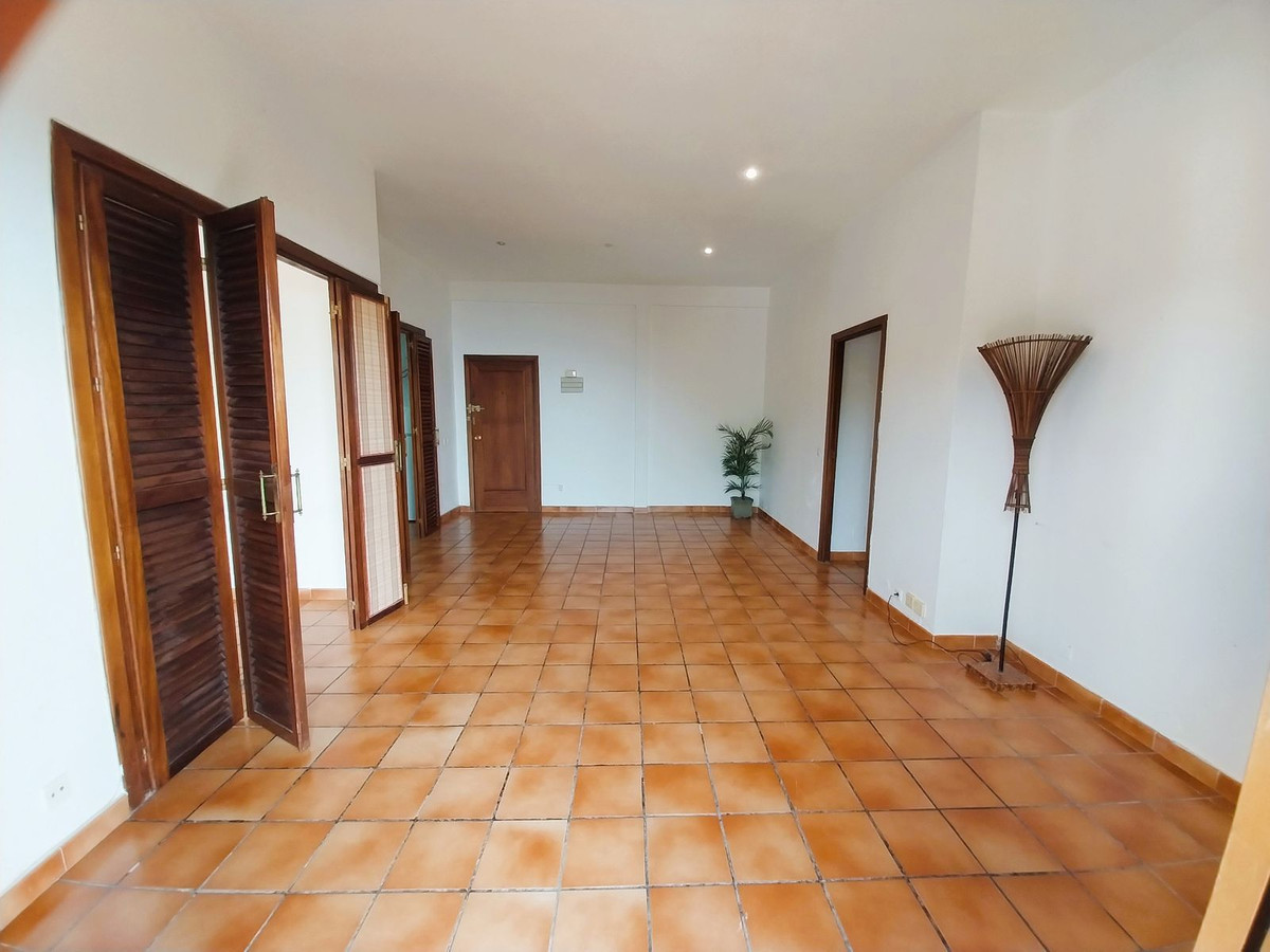 Appartement te koop in Calahonda | 2 slaapkamers H5149831