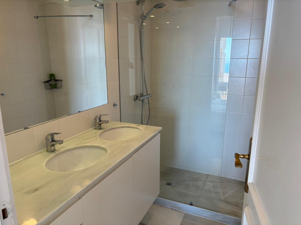 Appartement te koop in Calahonda | 2 slaapkamers H5151037