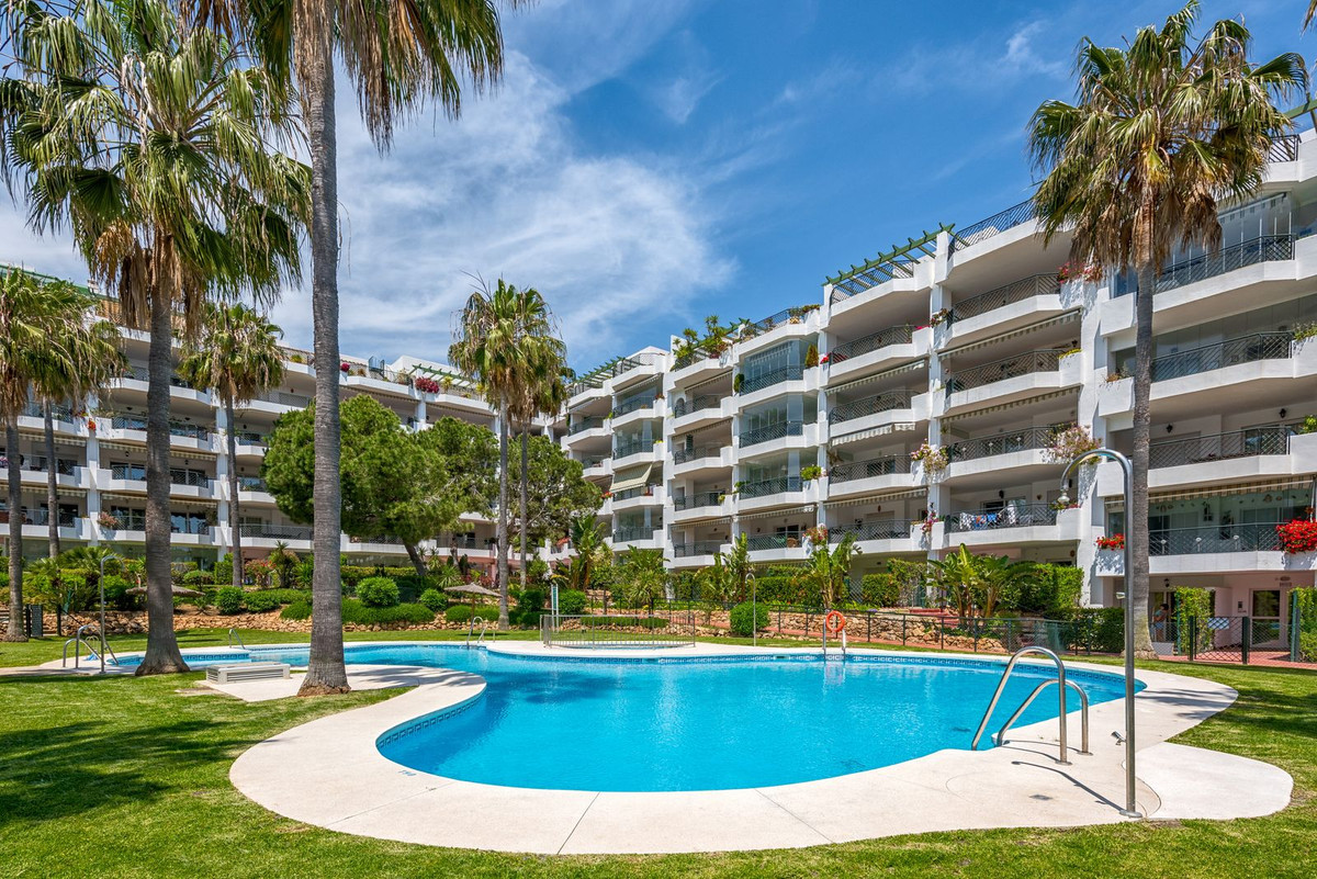 Appartement te koop in Calahonda | 2 slaapkamers H5152033