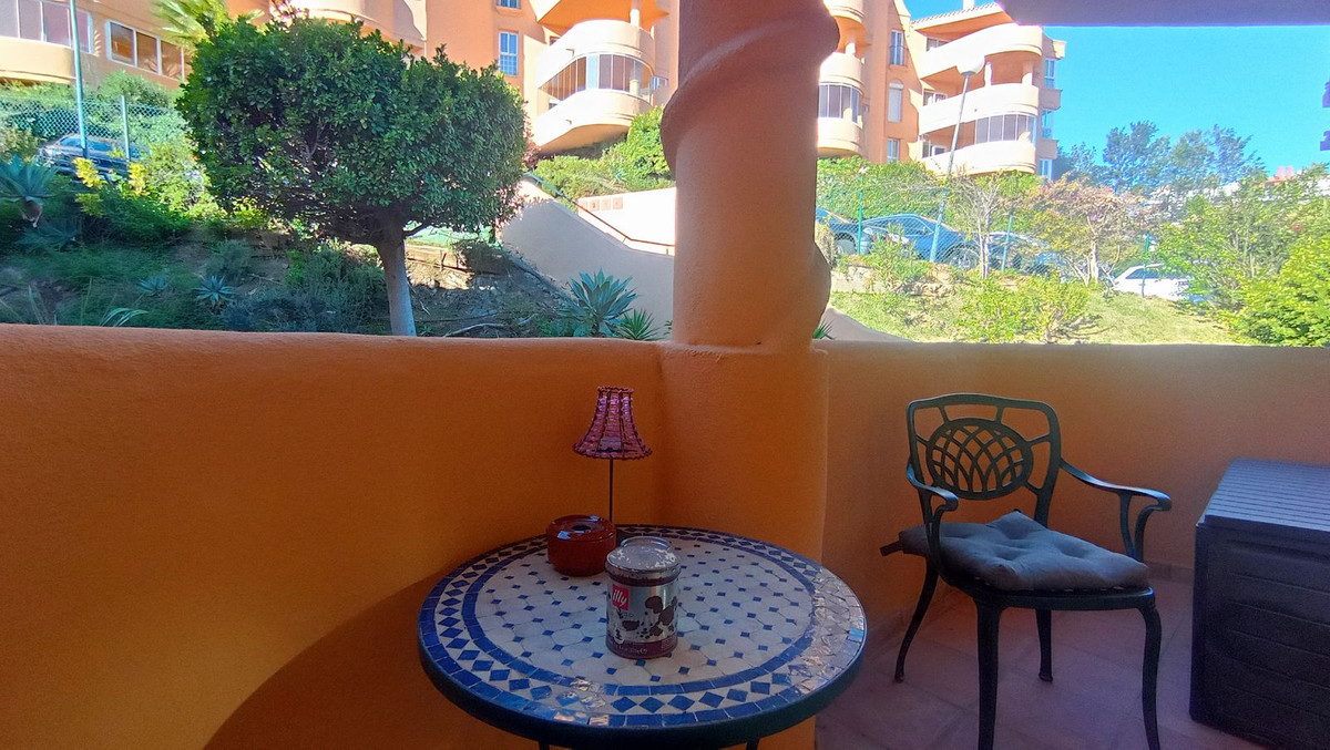 Appartement te koop in Calahonda | 3 slaapkamers H5153656