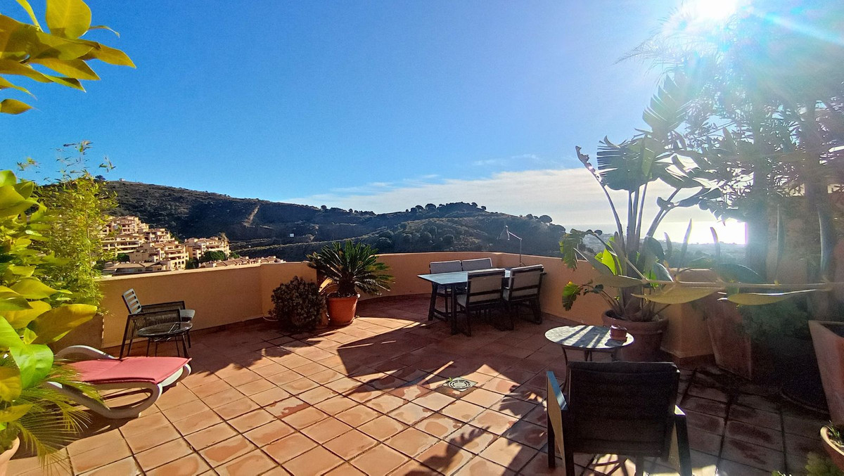 Appartement te koop in Calahonda | 3 slaapkamers H5153656
