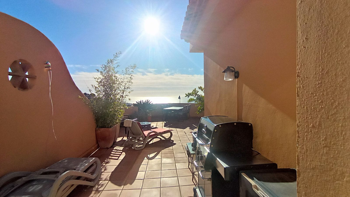 Appartement te koop in Calahonda | 3 slaapkamers H5153656