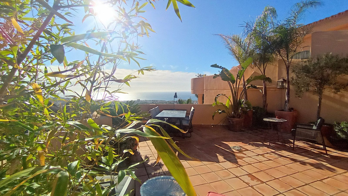 Appartement te koop in Calahonda | 3 slaapkamers H5153656