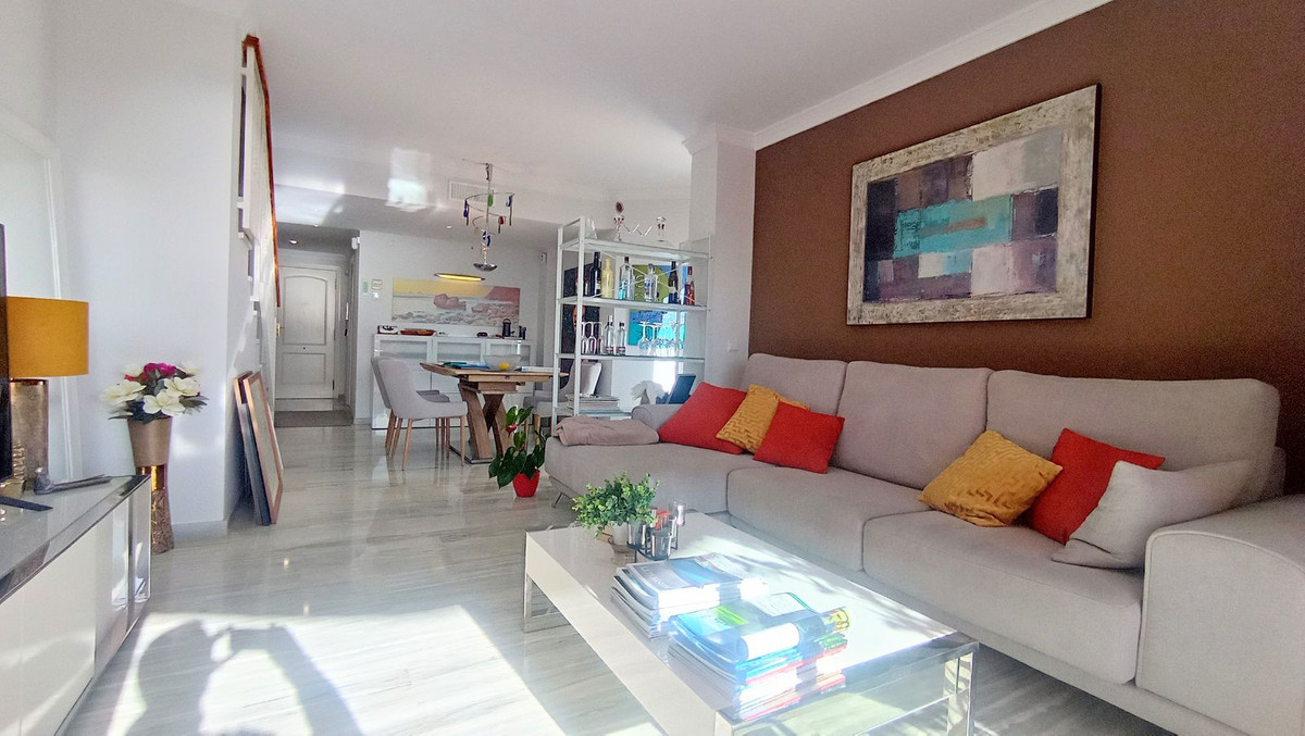 Appartement te koop in Calahonda | 3 slaapkamers H5153656