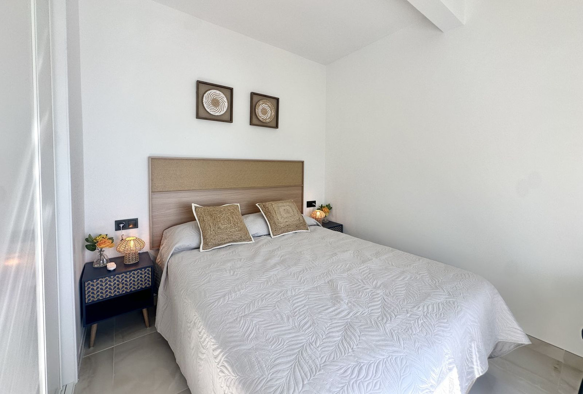 Appartement te koop in Calahonda | 2 slaapkamers H5157487