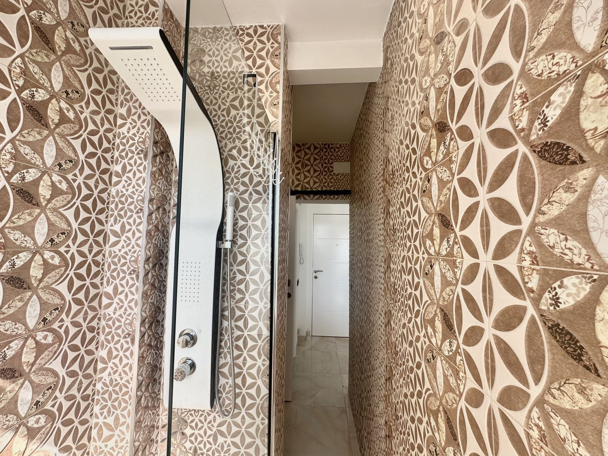Appartement te koop in Calahonda | 2 slaapkamers H5157487