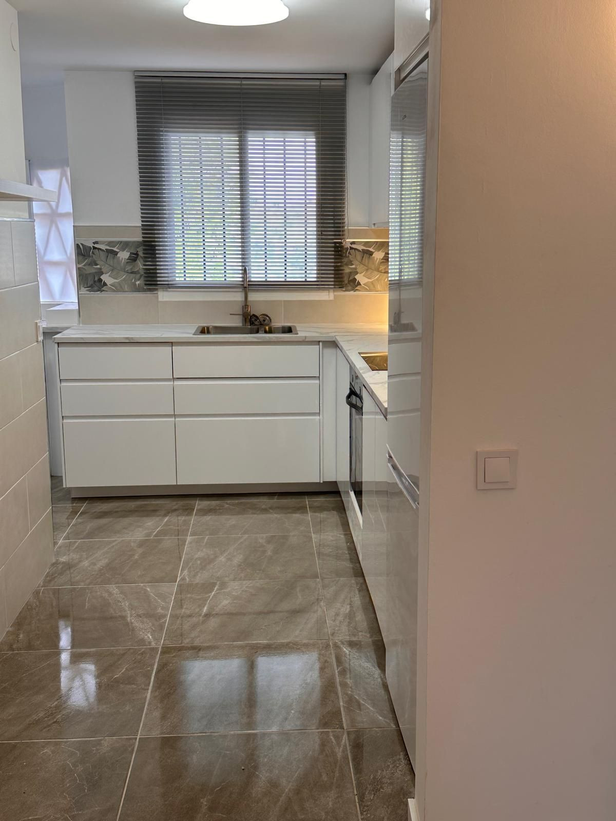 Appartement te koop in Calahonda | 3 slaapkamers H5160184