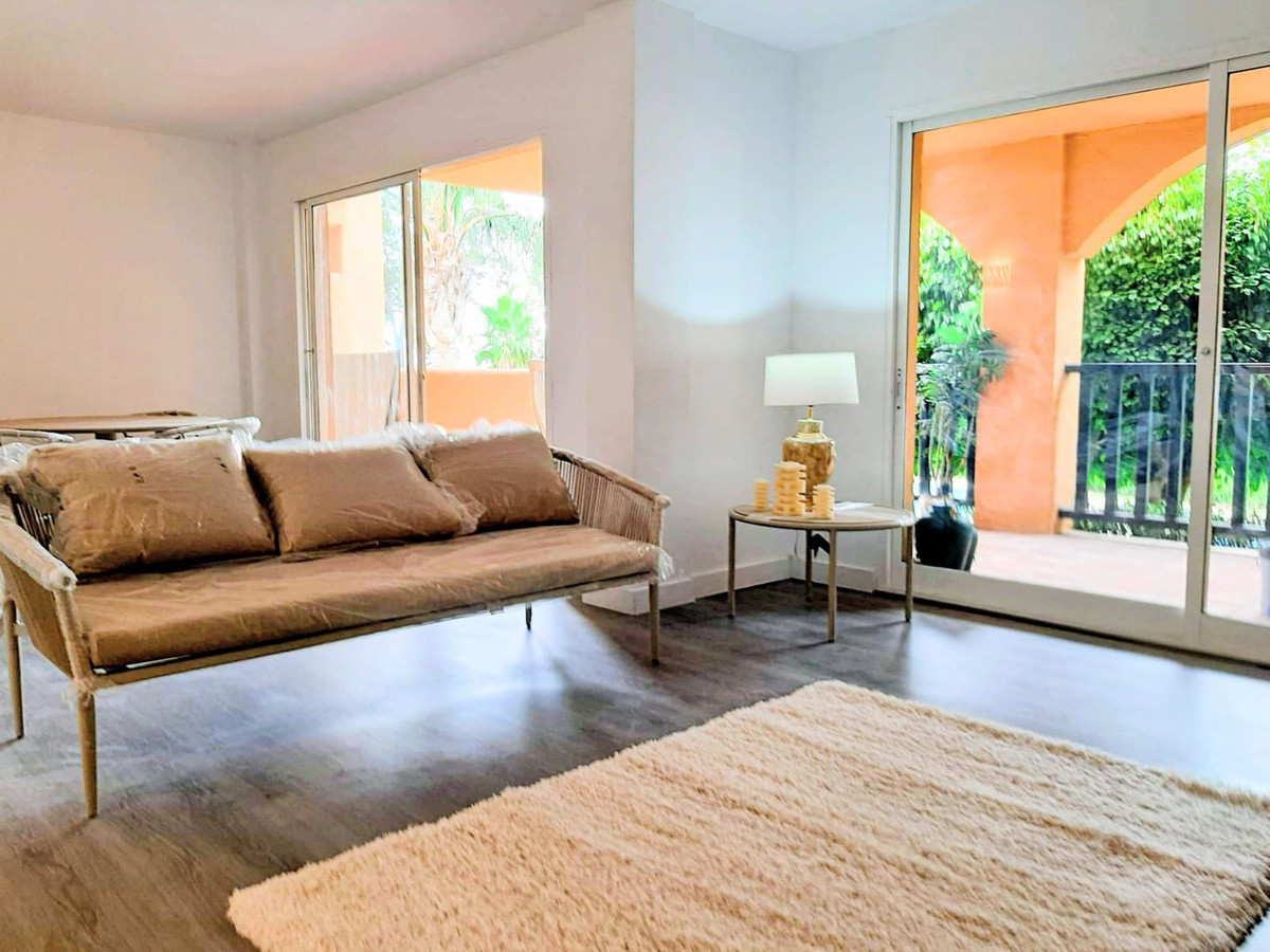 Appartement te koop in Calahonda | 3 slaapkamers H5160184